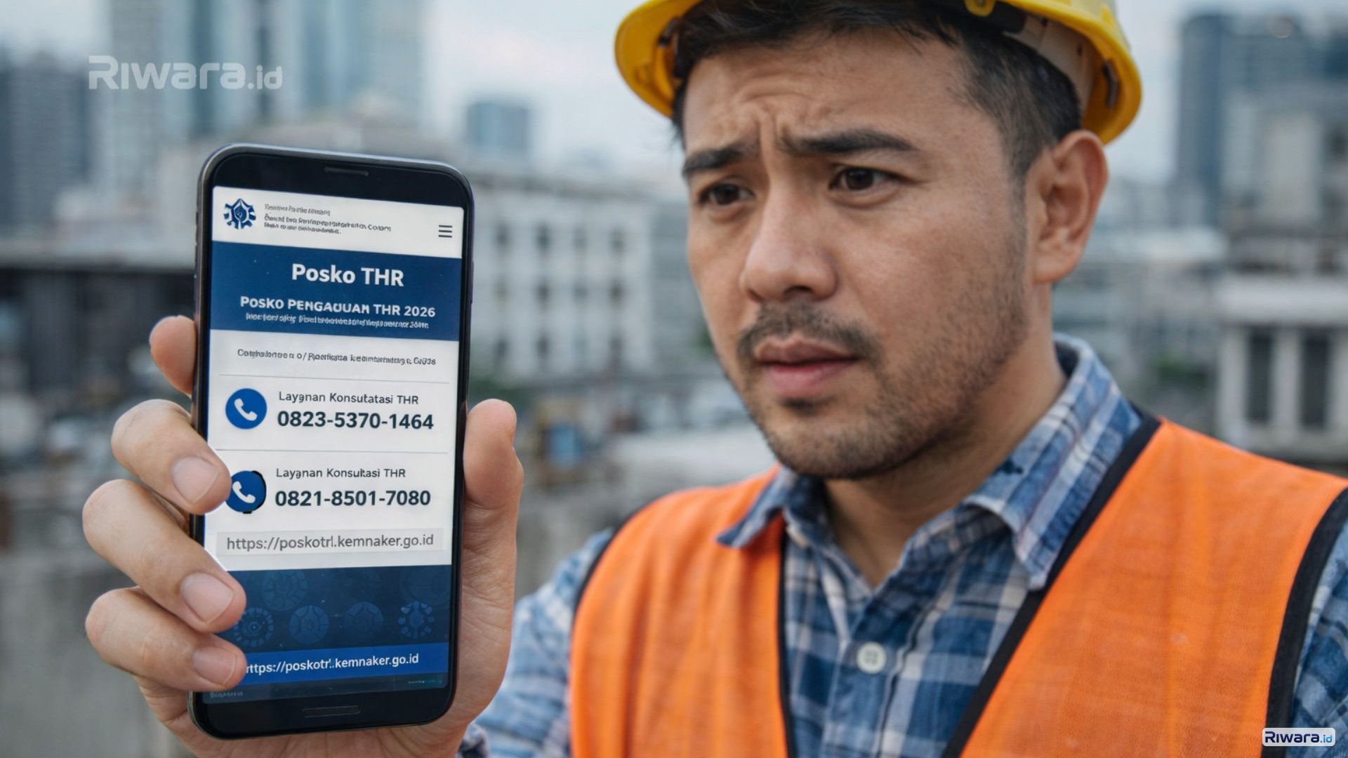 Ilustrasi pekerja mengakses layanan pengaduan Tunjangan Hari Raya (THR) melalui ponsel. Pemprov DKI Jakarta membuka Posko THR 2026 untuk menerima konsultasi dan laporan pekerja terkait pembayaran tunjangan menjelang Lebaran.